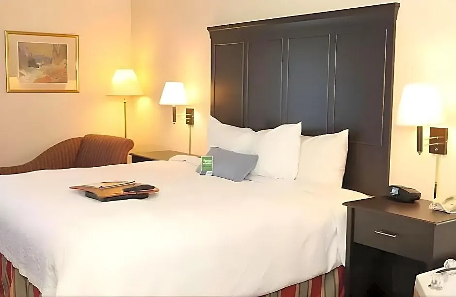 Country Inn & Suites By Radisson, Toronto Mississauga, On-1